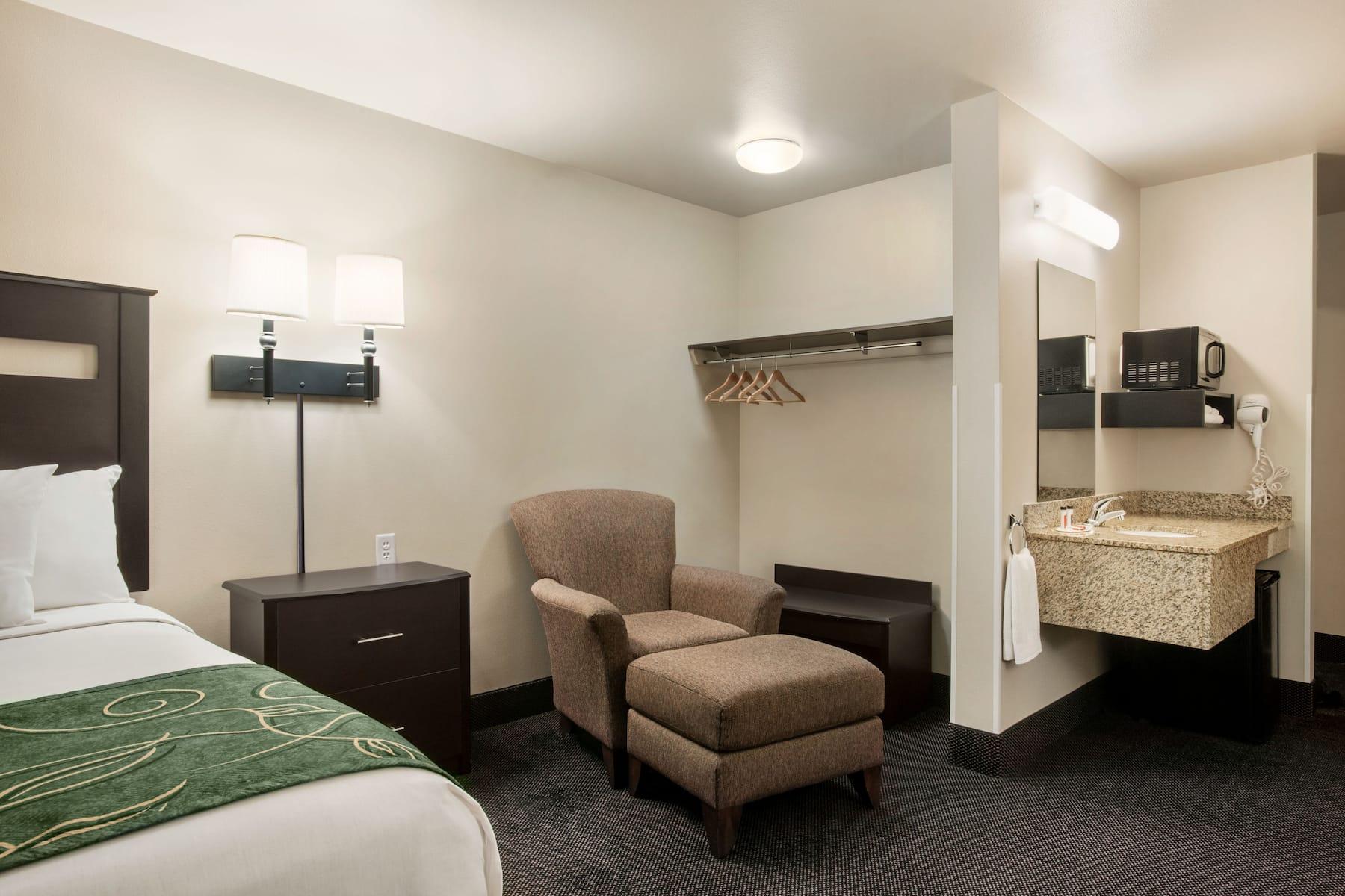 Baymont By Wyndham Glenwood Hotel Ngoại thất bức ảnh