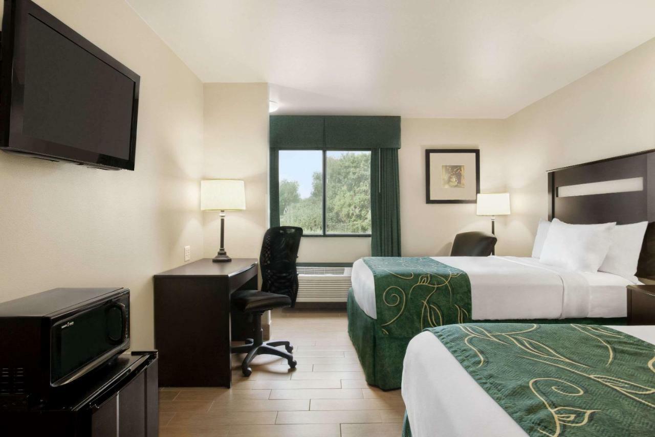 Baymont By Wyndham Glenwood Hotel Ngoại thất bức ảnh