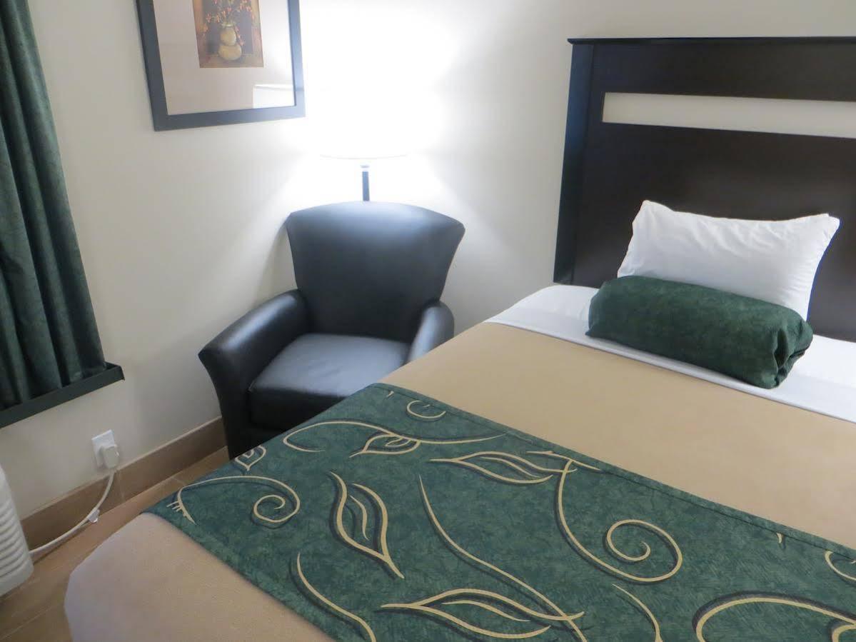 Baymont By Wyndham Glenwood Hotel Ngoại thất bức ảnh