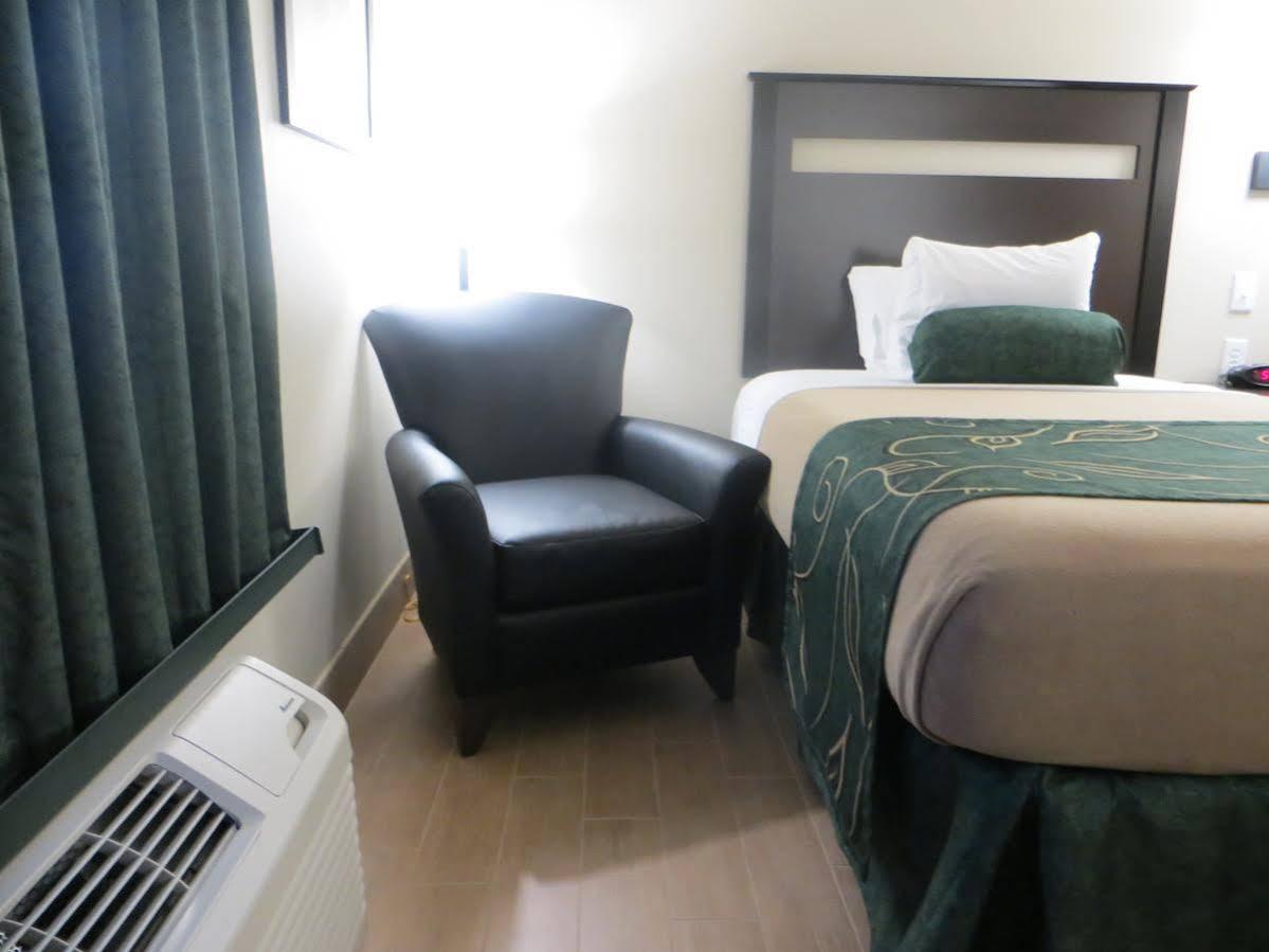 Baymont By Wyndham Glenwood Hotel Ngoại thất bức ảnh